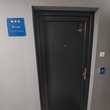 Appartement Apartman Nila à Vukovar Extérieur photo