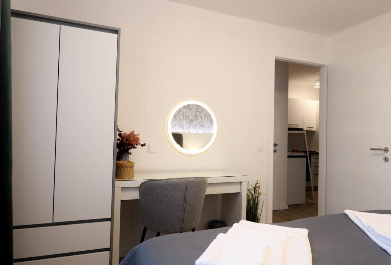 Appartement Apartman Nila à Vukovar Extérieur photo