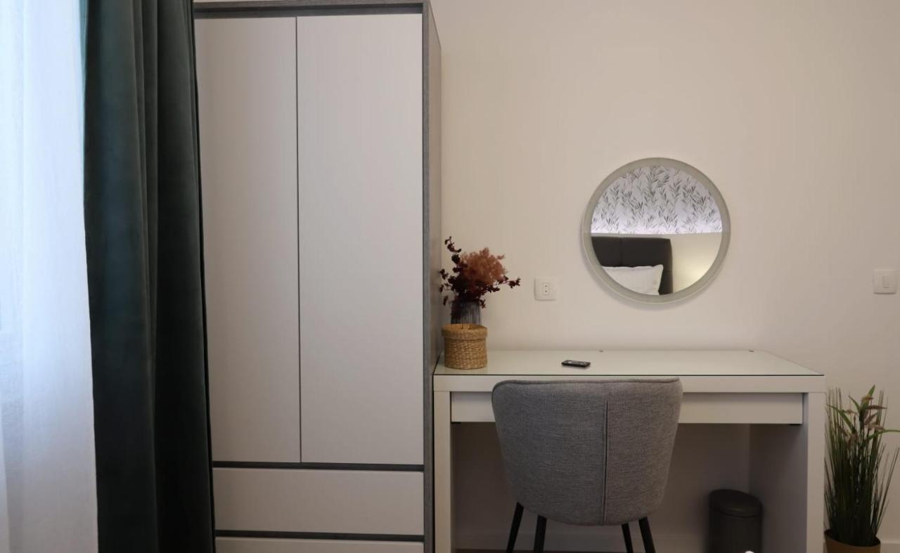 Appartement Apartman Nila à Vukovar Extérieur photo